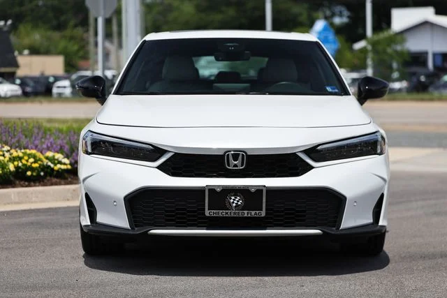 Certified Used 2025 Platinum White Pearl Honda Sport Touring image 16