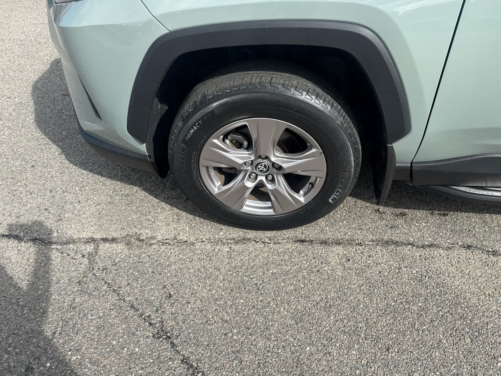 Used 2022 Gray Toyota XLE image 9