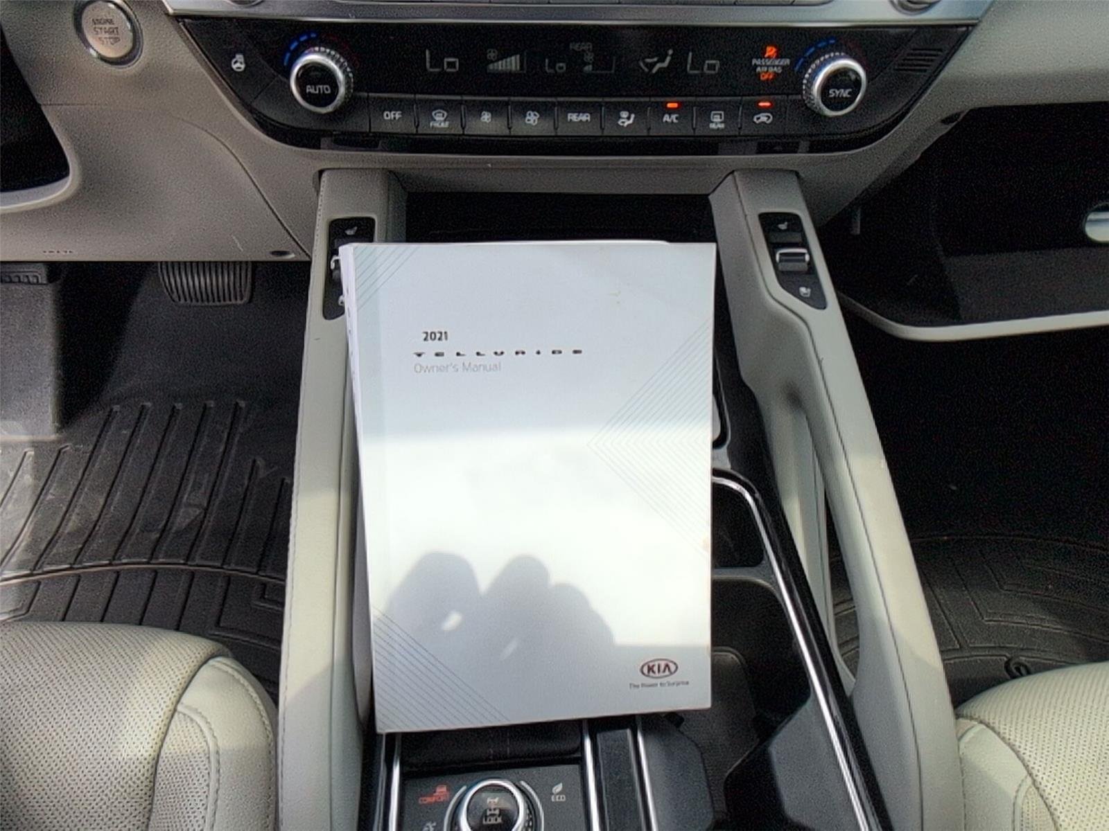 Used 2021 Ebony Black Kia EX image 40