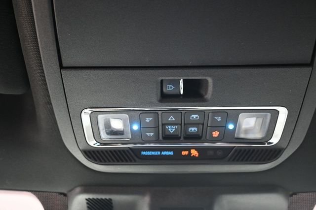 Used 2023 White Ford Raptor image 30