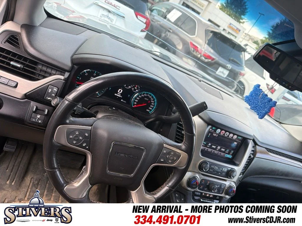 Used 2020 Silver GMC Denali image 4