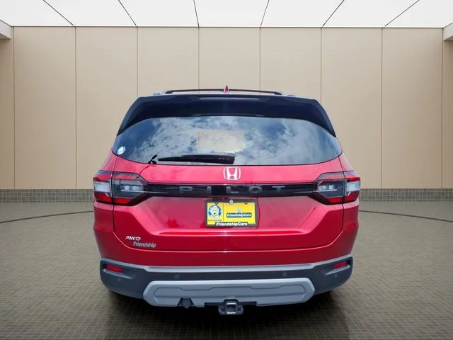 Used 2025 Red Honda EX-L image 10