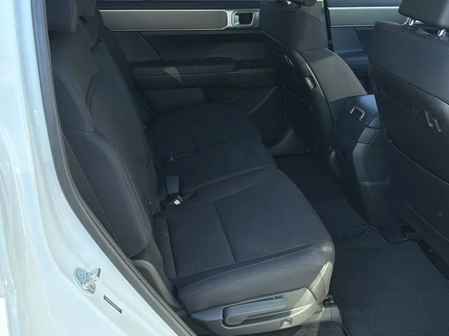 Used 2026 White Hyundai SE image 33