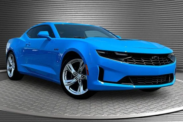 Used 2022 Blue Chevrolet LT1 image 3