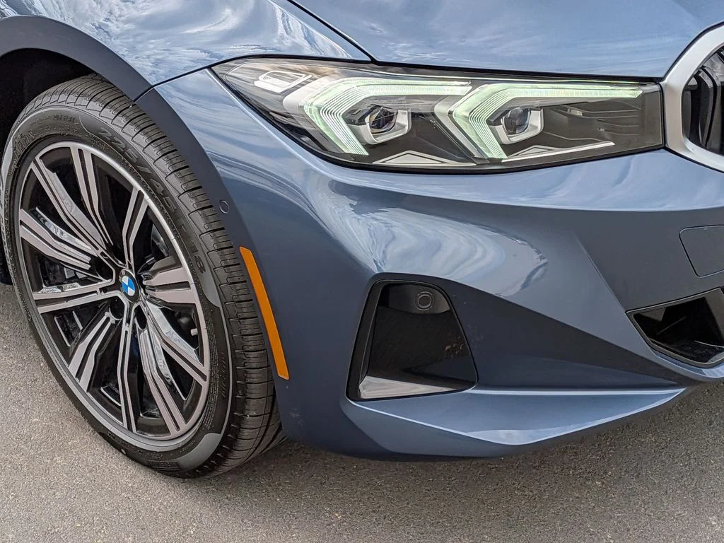 New 2026 Blue BMW 330i xDrive image 21