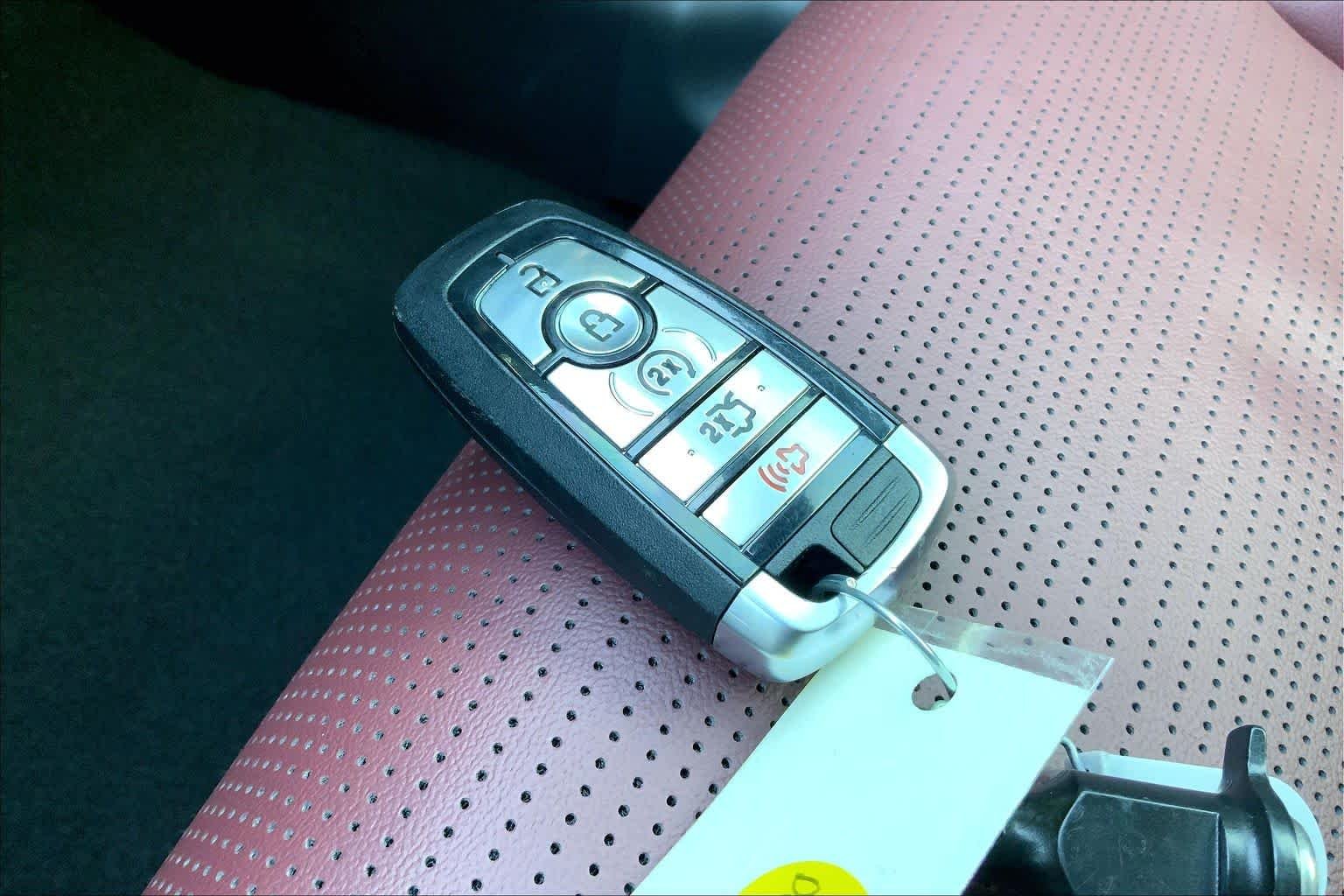 Used 2025 Vapor Blue Metallic Ford GT Premium image 14
