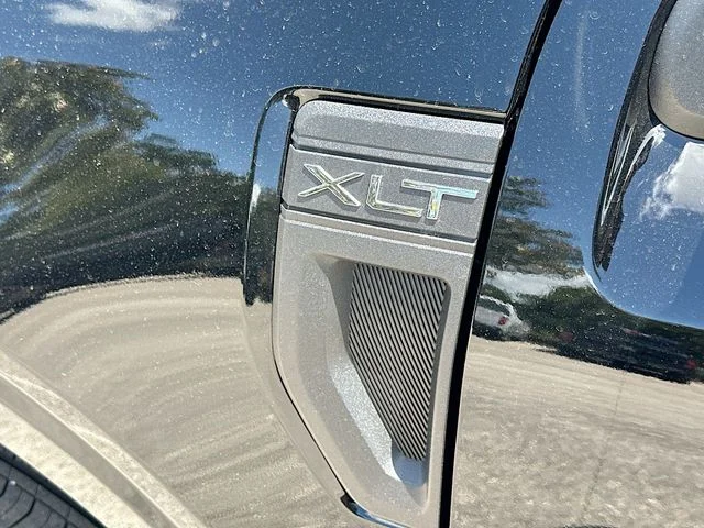 New 2026 Shadow Ford XLT image 17