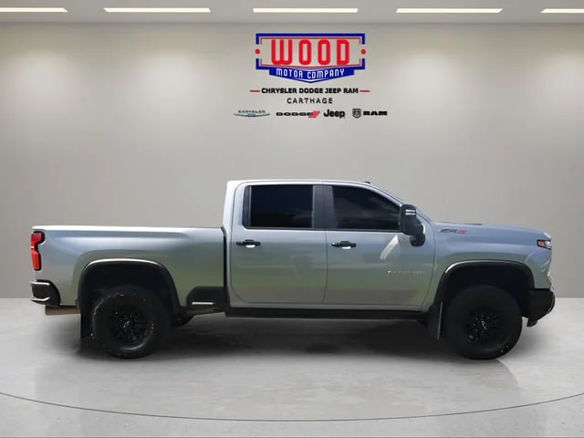 Used 2024 Sterling Gray Metallic Chevrolet ZR2 image 2