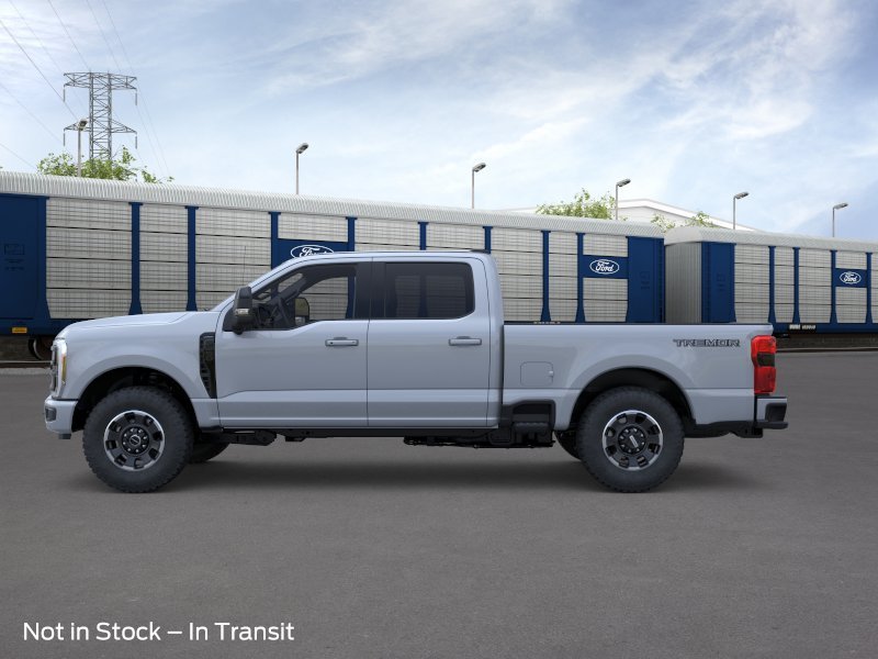 New 2026 Glacier Gray Metallic Tri-Coat Ford F-250® Lariat® image 25