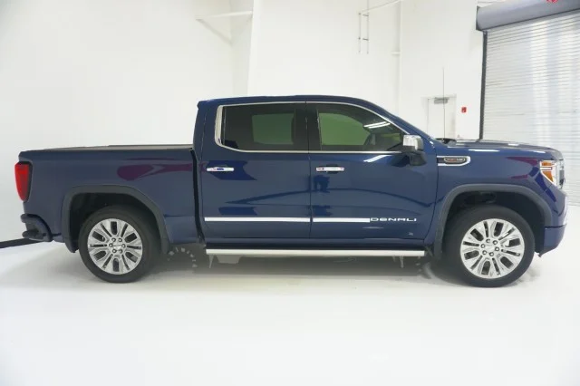 Used 2020 Dark Sky Metallic GMC Denali image 4