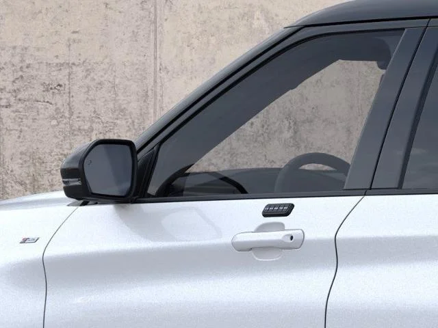 New 2026 Star White Metallic Tri-Coat Ford ST-Line image 44