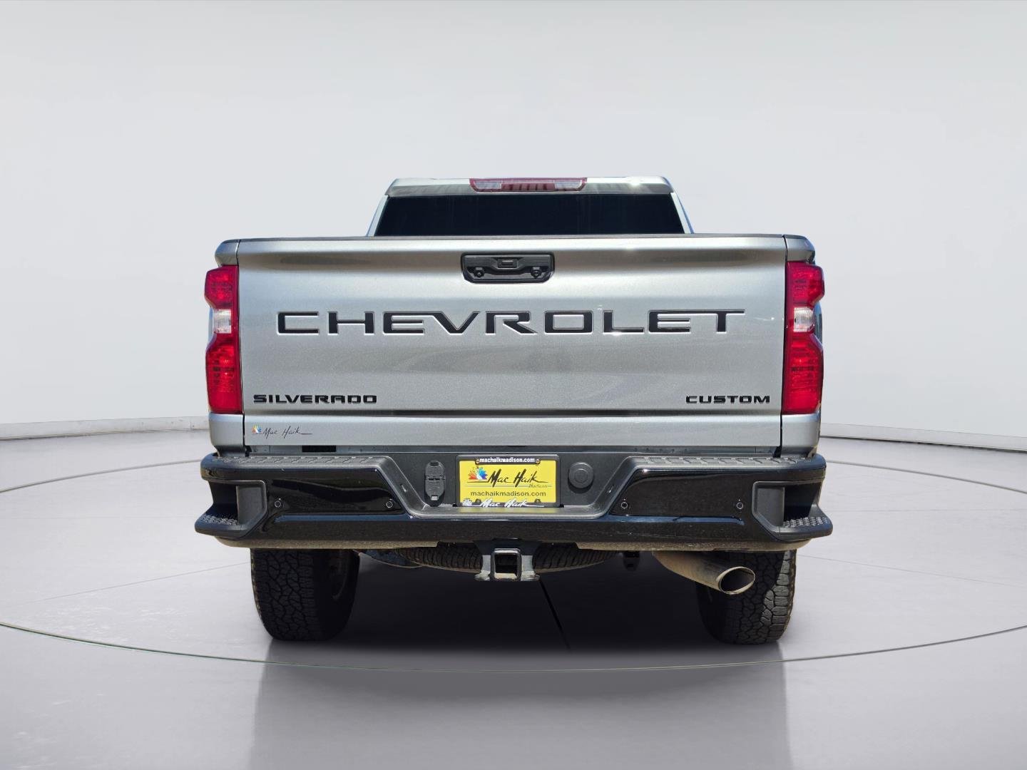 Used 2024 Sterling Gray Metallic Chevrolet Custom image 4
