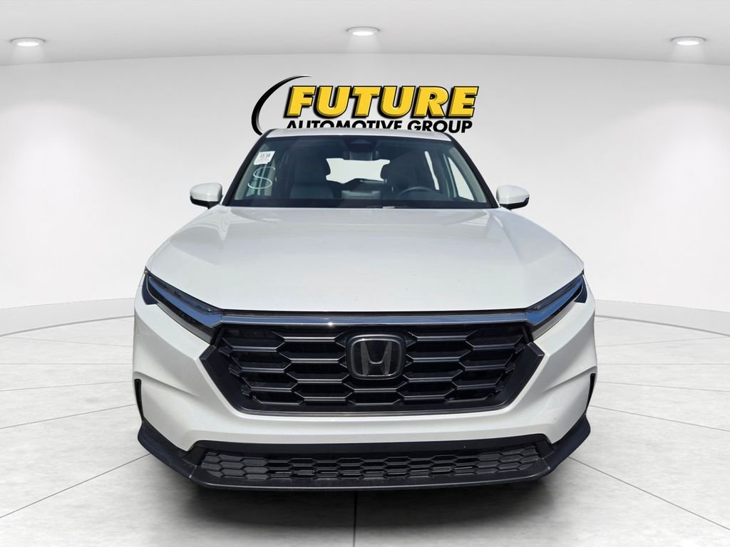 Used 2025  Honda LX image 2