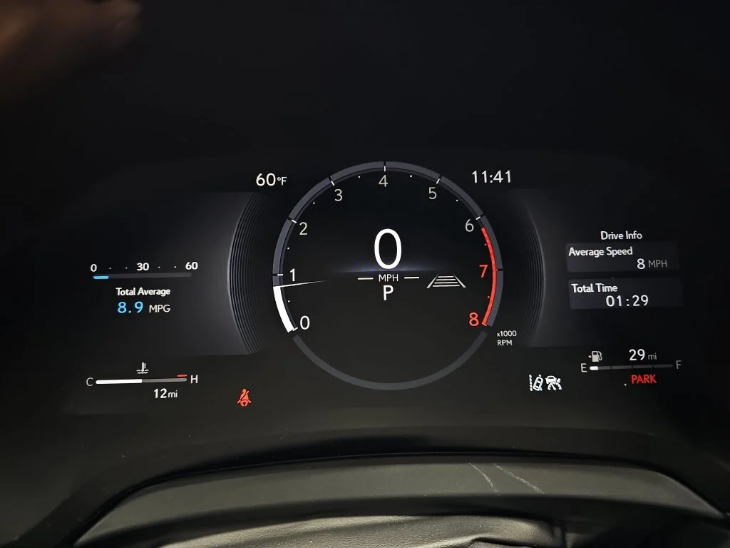 New 2026 Matador Red Mica Lexus PREMIUM image 18
