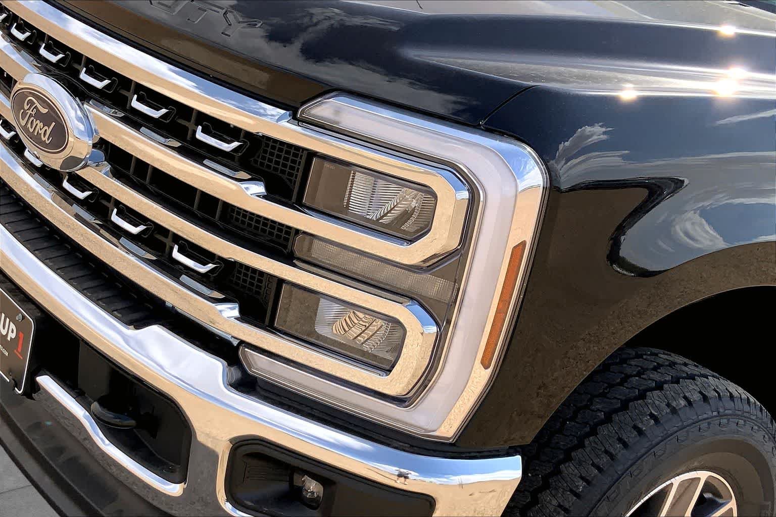New 2026 Agate Black Metallic Ford F-350® Lariat® image 13