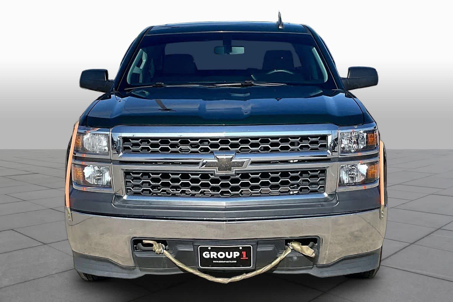 Used 2015 Rainforest Green Metallic Chevrolet LS image 4