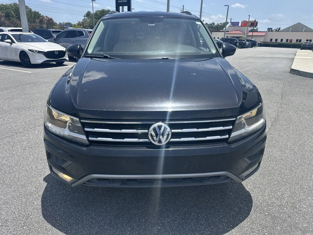 Used 2018 Black Volkswagen 2.0T SE image 2