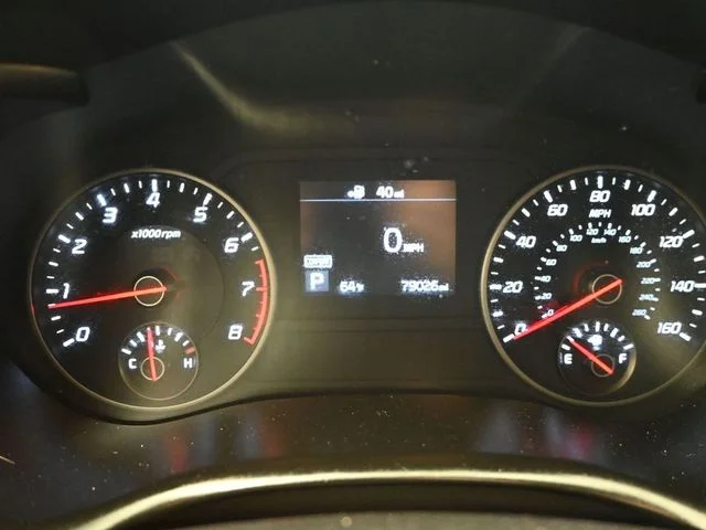 Used 2019 Black Kia Base image 31
