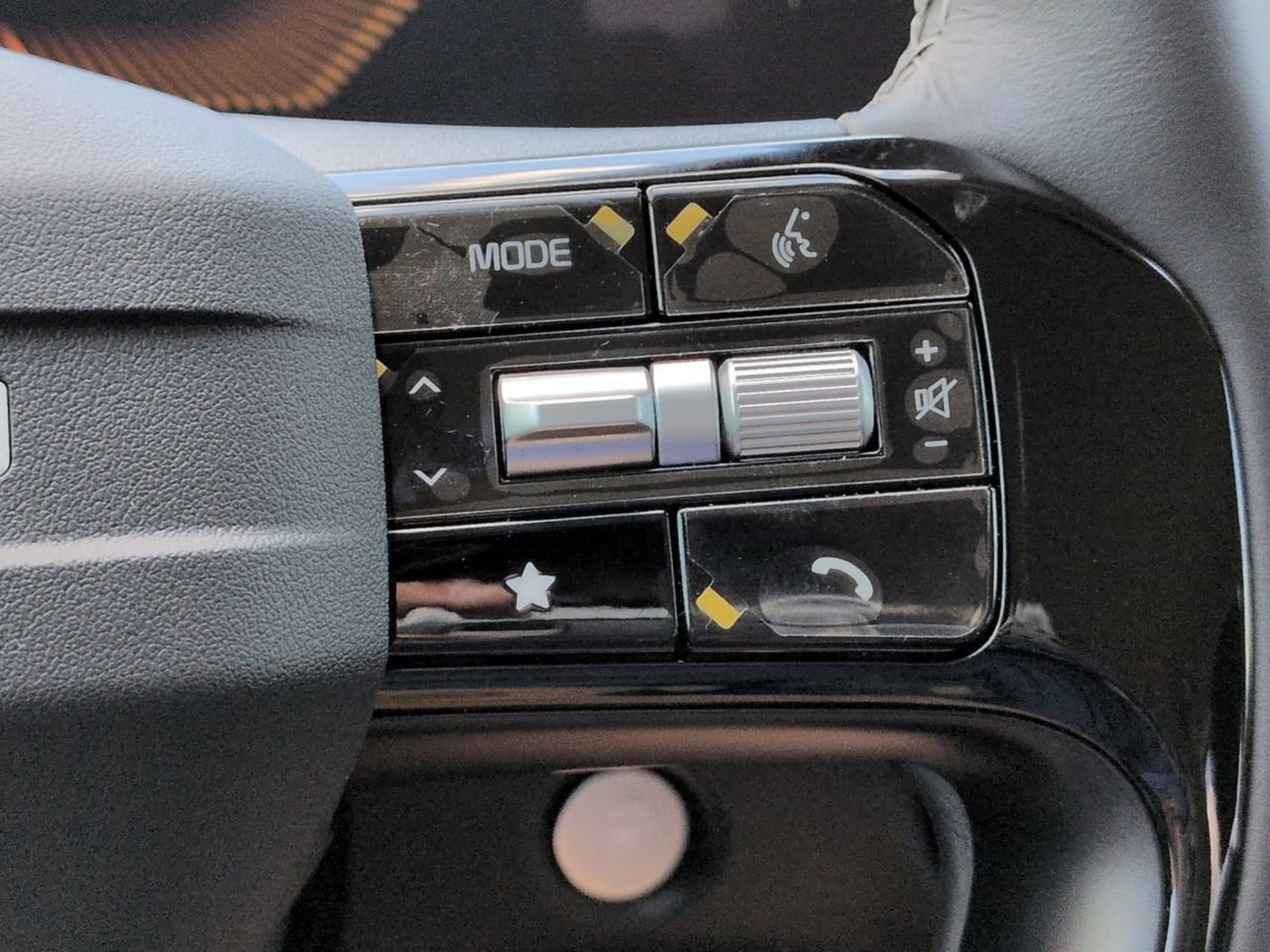 New 2026 Ivory Silver Kia LX image 15