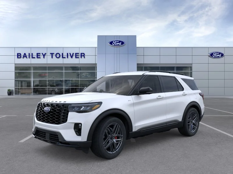 New 2026 Star White Metallic Tri-Coat Ford ST-Line image 26