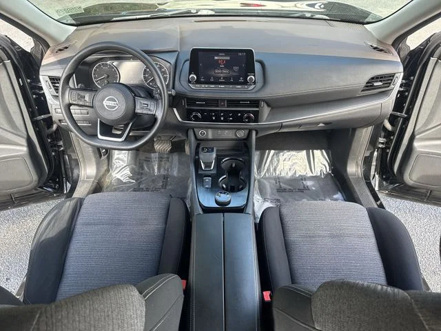 Used 2021 Black Nissan S image 9