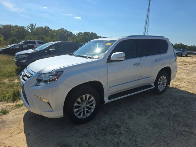 Used 2019 White Lexus 460 image 4