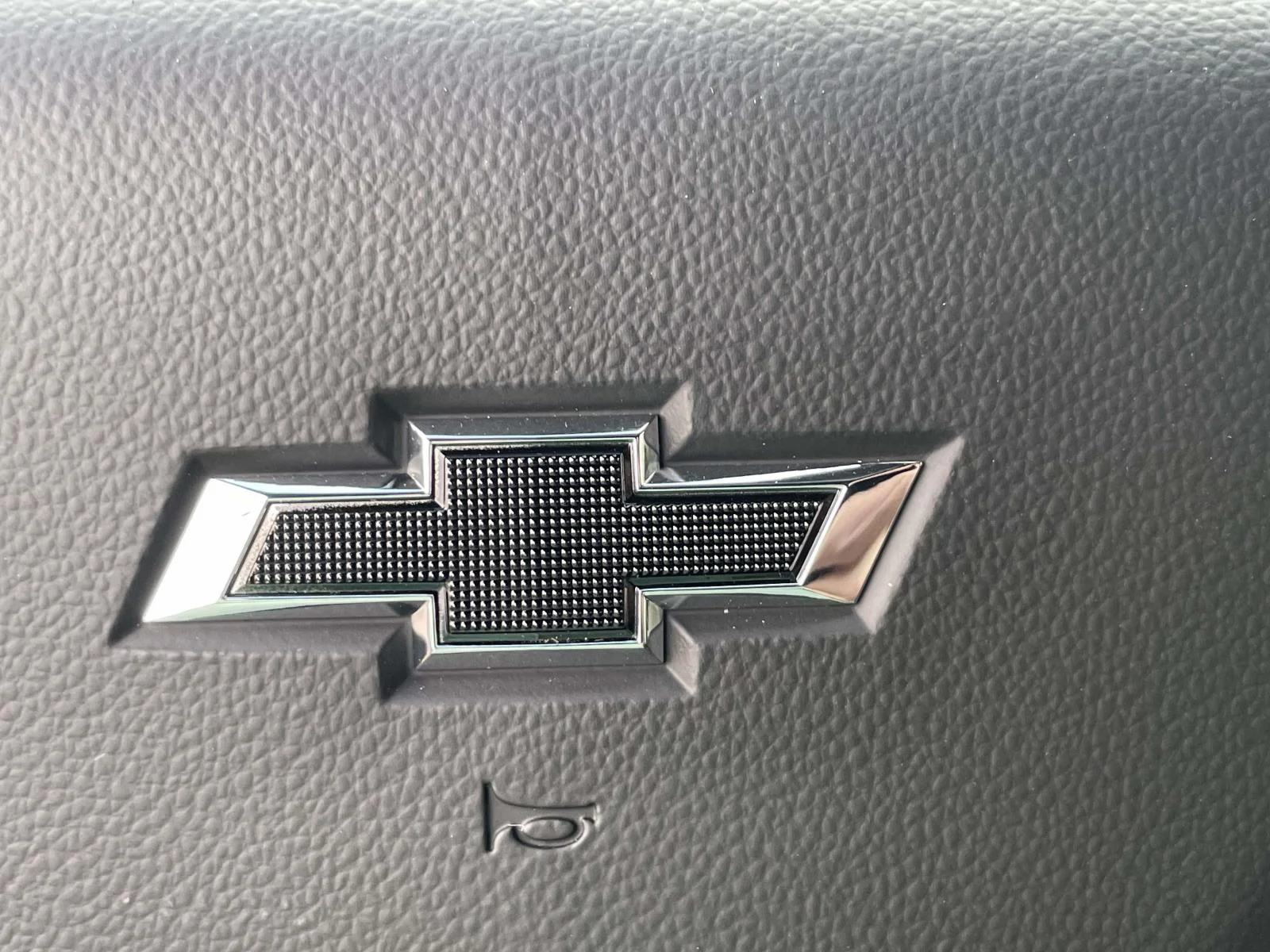 New 2026 Cypress Gray Chevrolet LT image 28