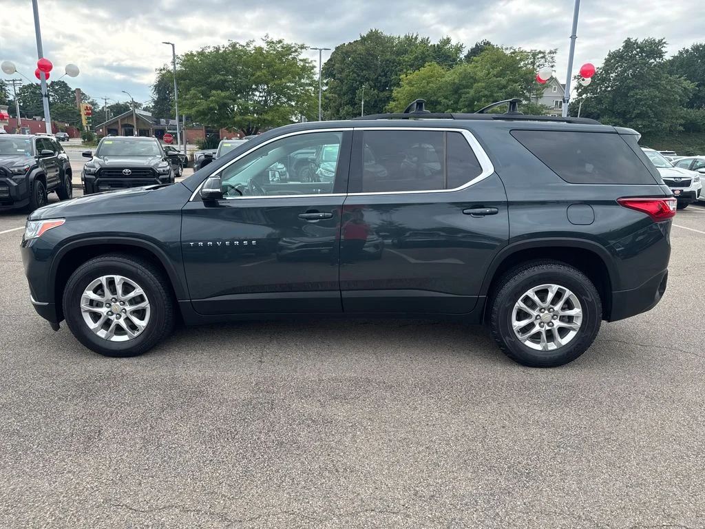 Used 2020 Gray Chevrolet 3LT image 4