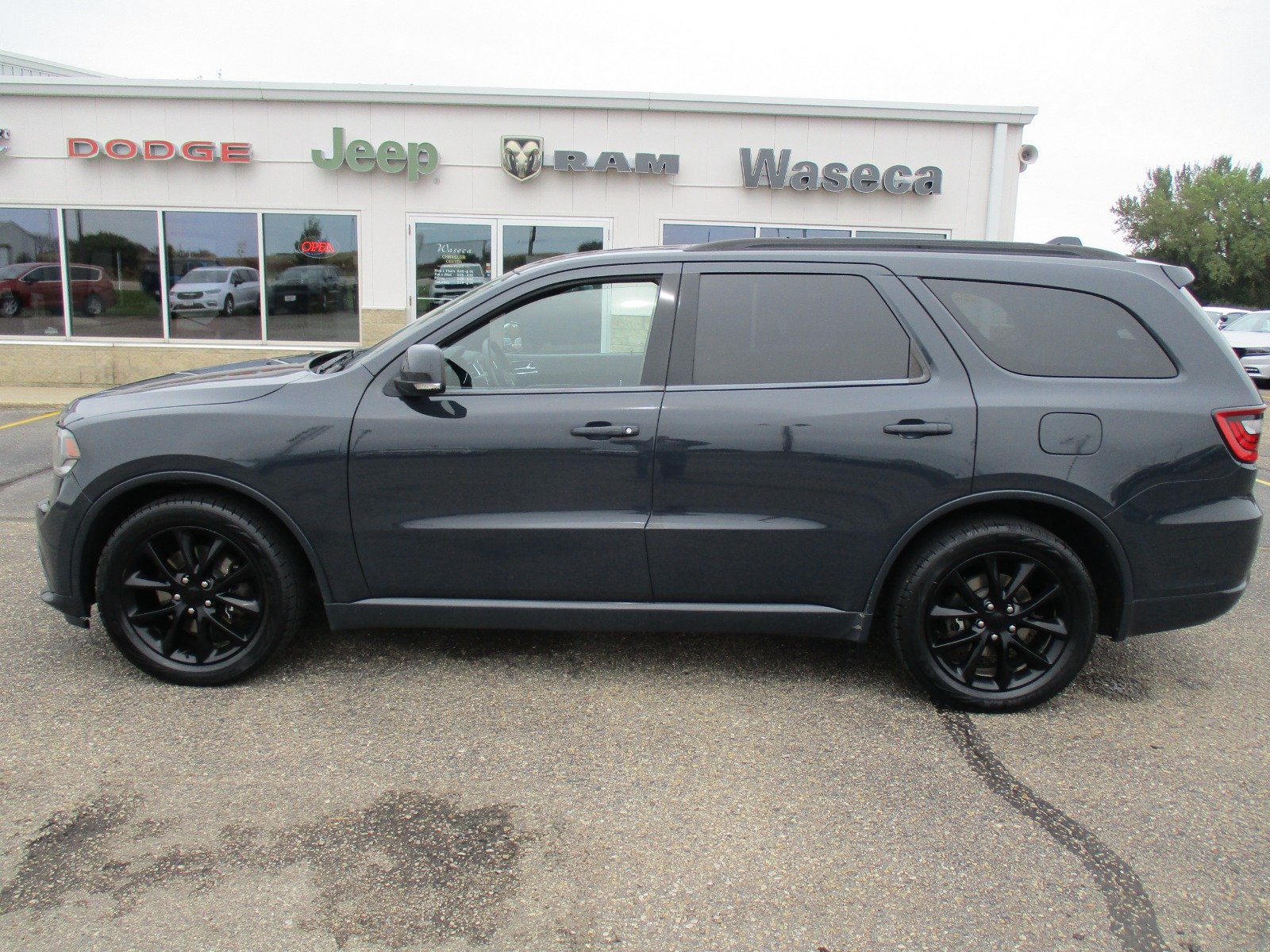 Used 2017 Dodge Durango R/T with VIN 1C4SDJCT8HC870873 for sale in Waseca, Minnesota