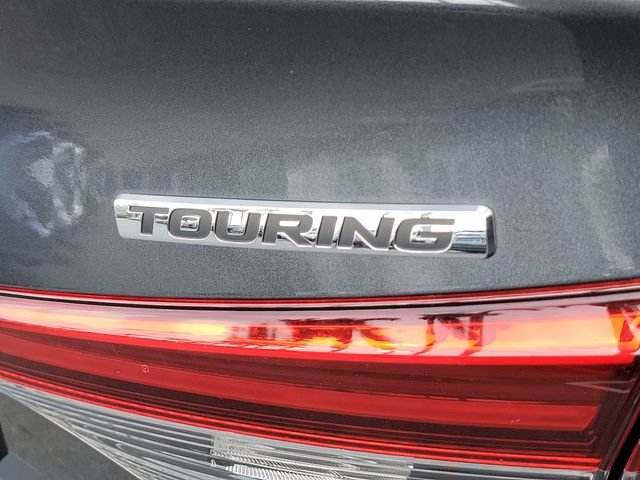 2024 Honda Civic Touring - Photo 8