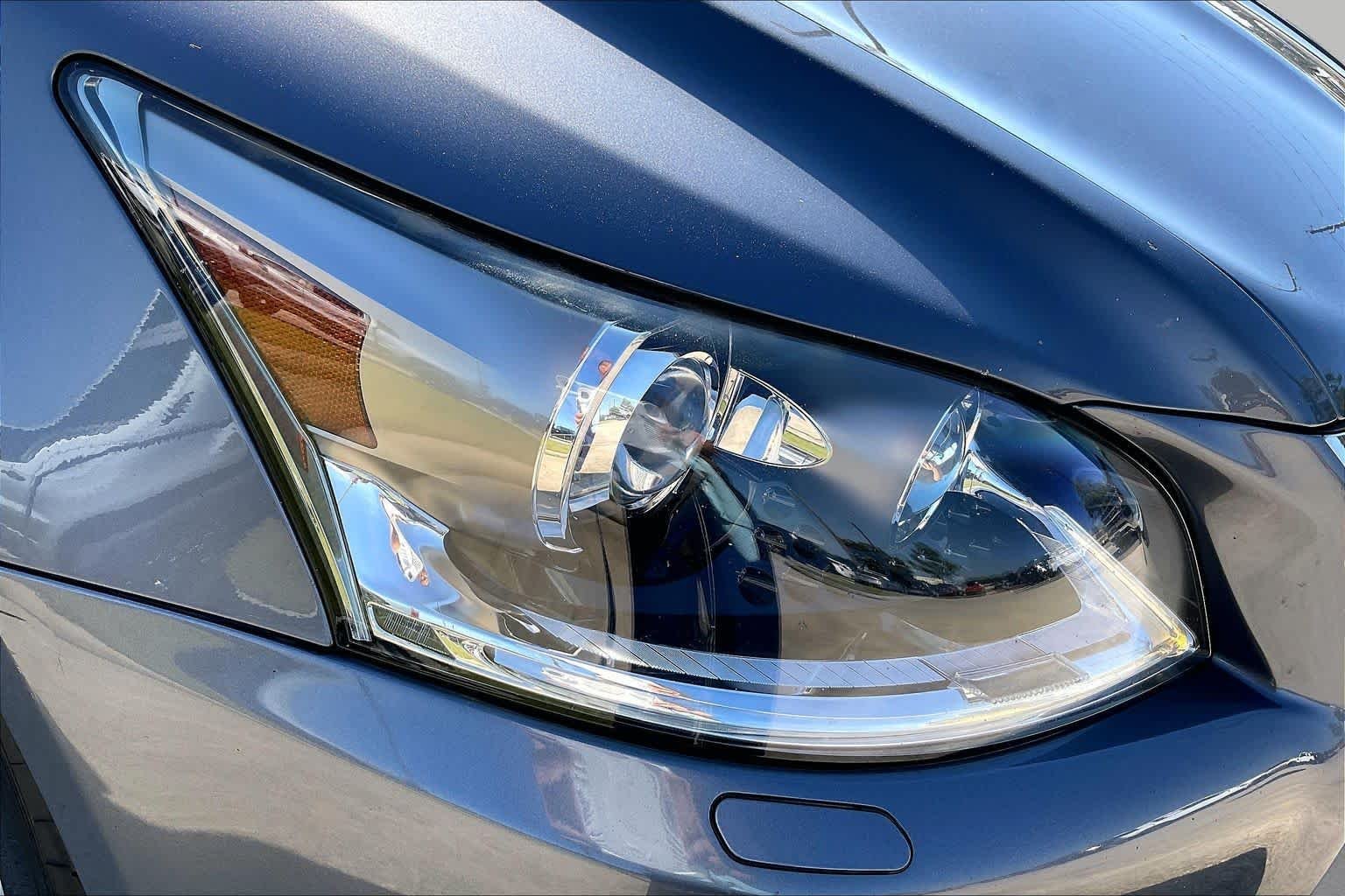 Used 2015 Nebula Gray Pearl Lexus  image 26
