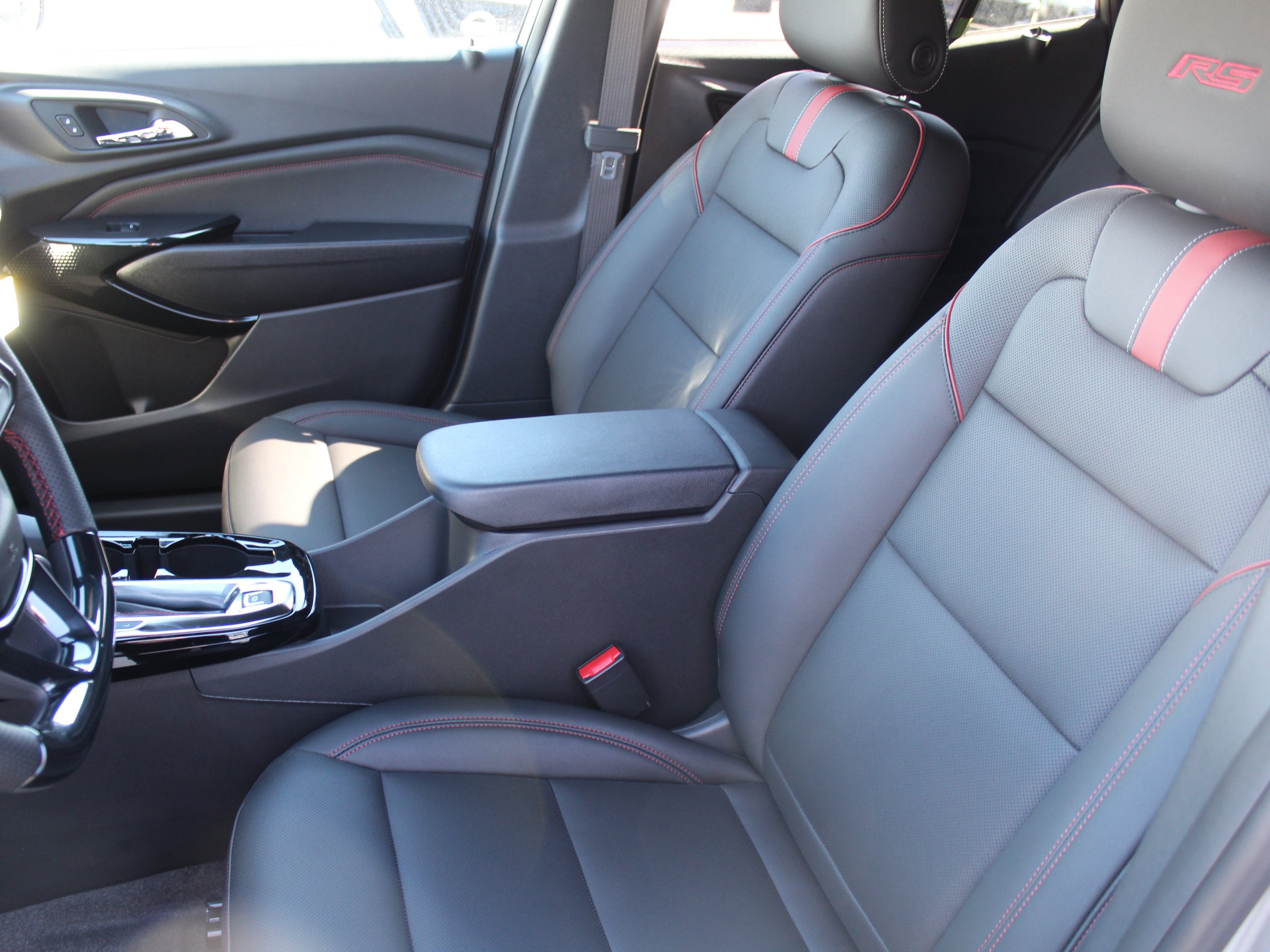 2026 Chevrolet Trax RS - Photo 11