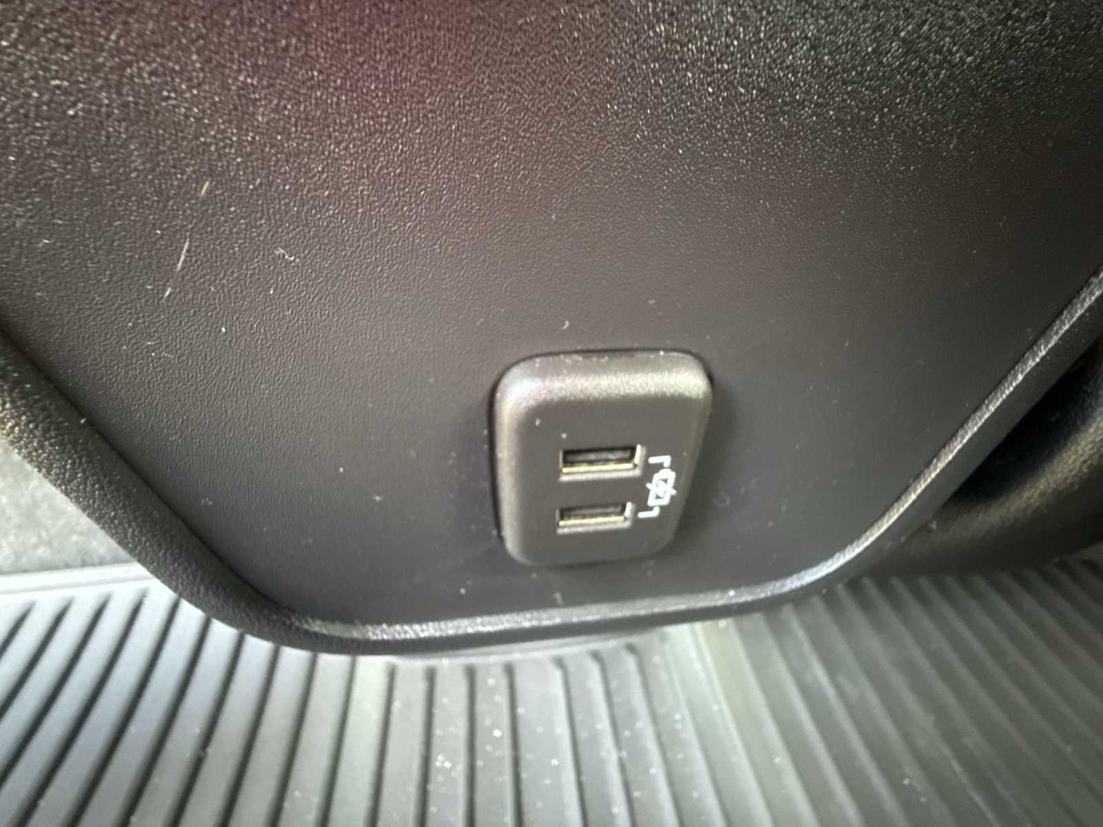 2024 Chevrolet Equinox LT - Photo 20
