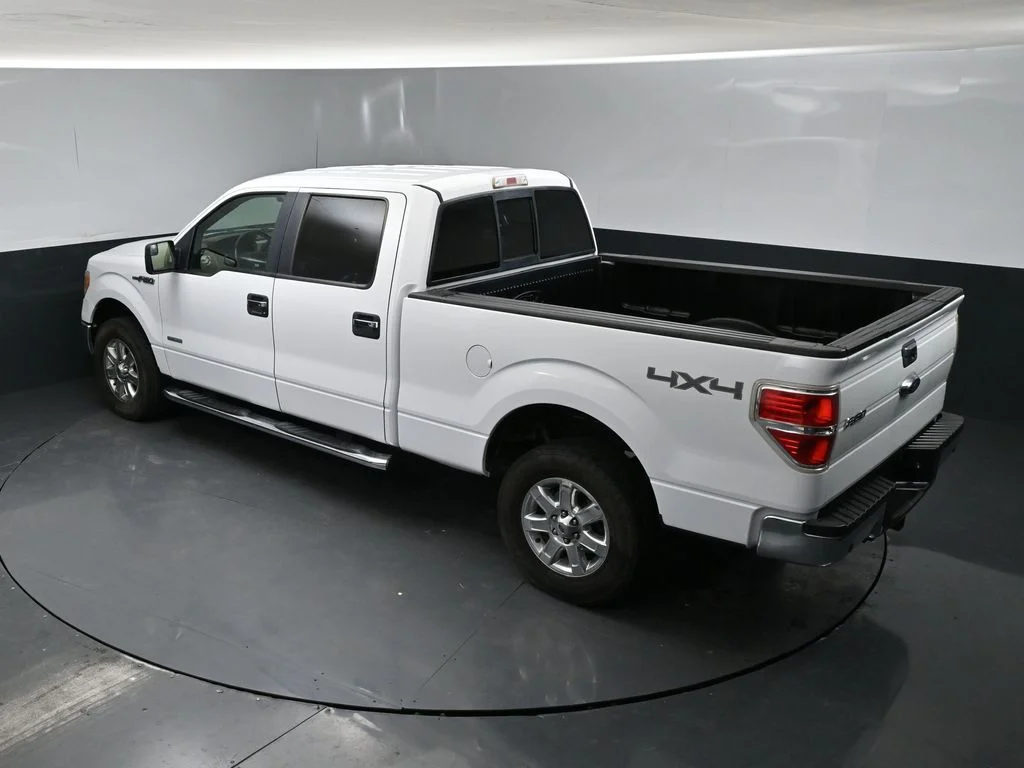 Used 2014 White Ford XLT image 15