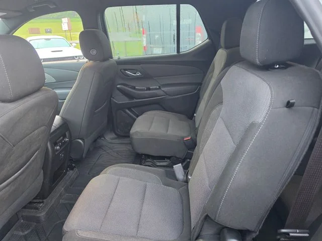 Used 2023 Gray Chevrolet LT image 10