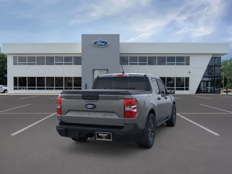 2025 Ford Maverick XLT - Photo 8