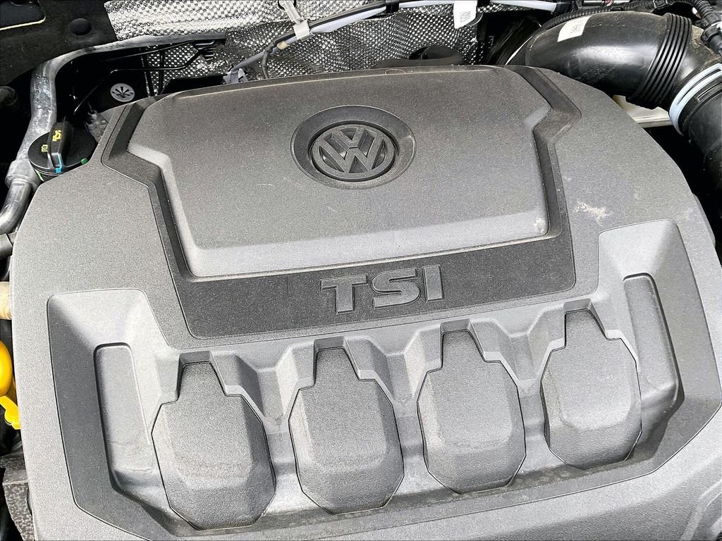Certified Used 2023 Gray Volkswagen 2.0T SE R-Line Black image 34