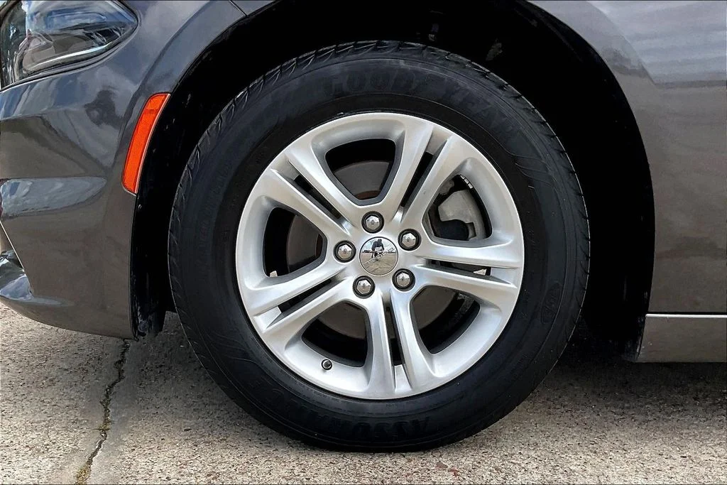 Certified Used 2022 Gray Dodge SXT image 34