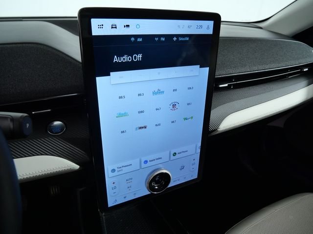 Used 2025 White Ford Premium image 15
