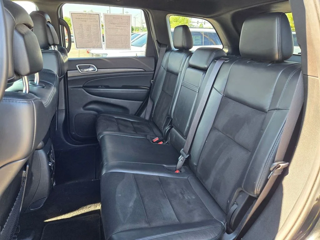Certified Used 2020 Black Jeep Altitude image 31