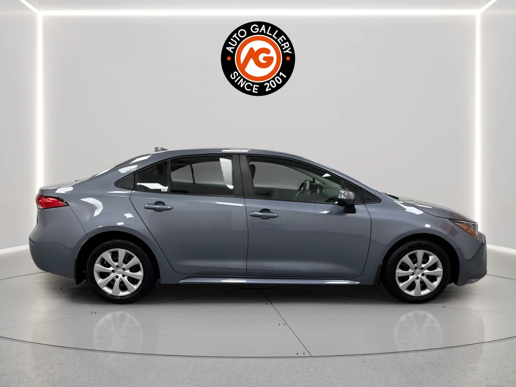 Used 2026  Toyota LE image 9