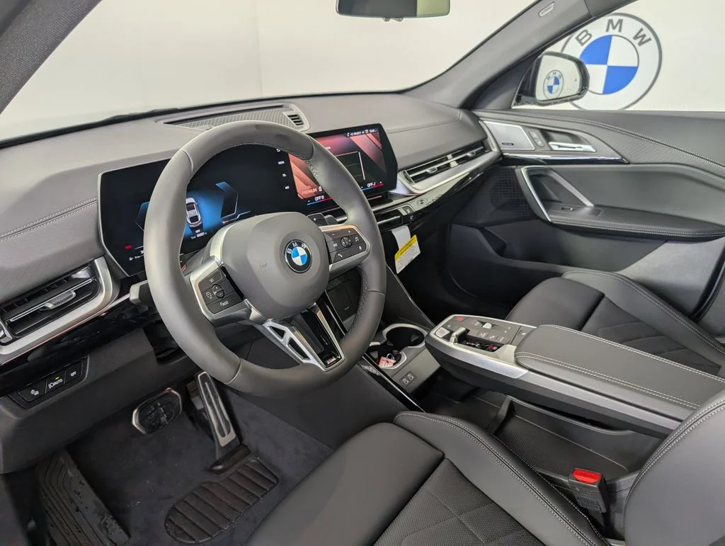 2026 BMW X2 28i - Photo 11