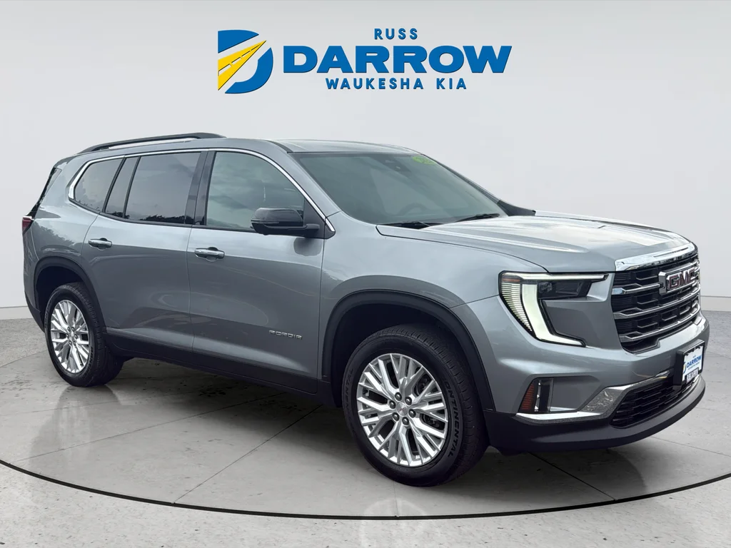 Used 2024 Silver GMC Elevation image 7