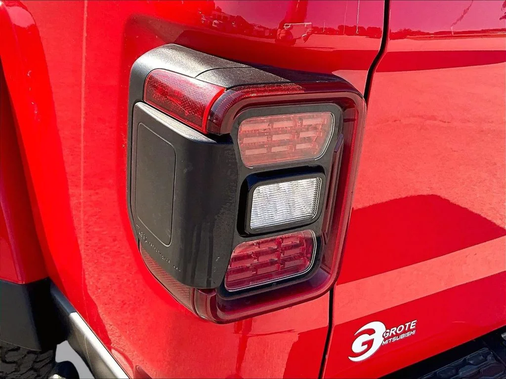 Used 2020 Red Jeep Rubicon image 31