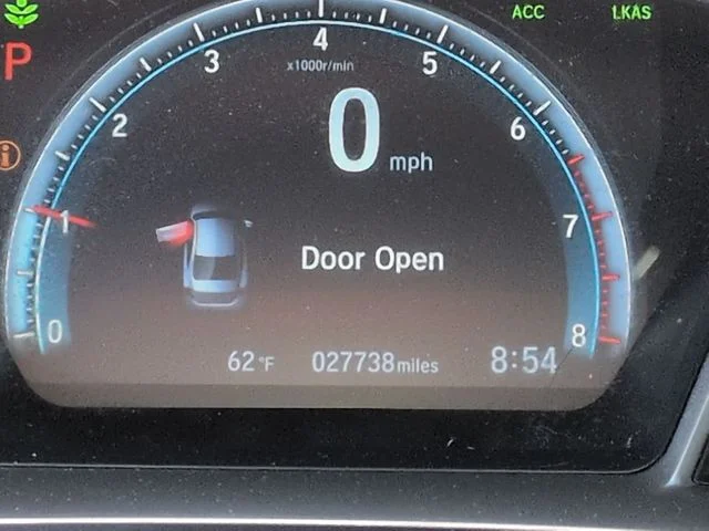 Used 2020 White Honda EX-L image 21