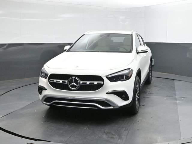 Used 2025 White Mercedes-Benz GLA 250 image 22