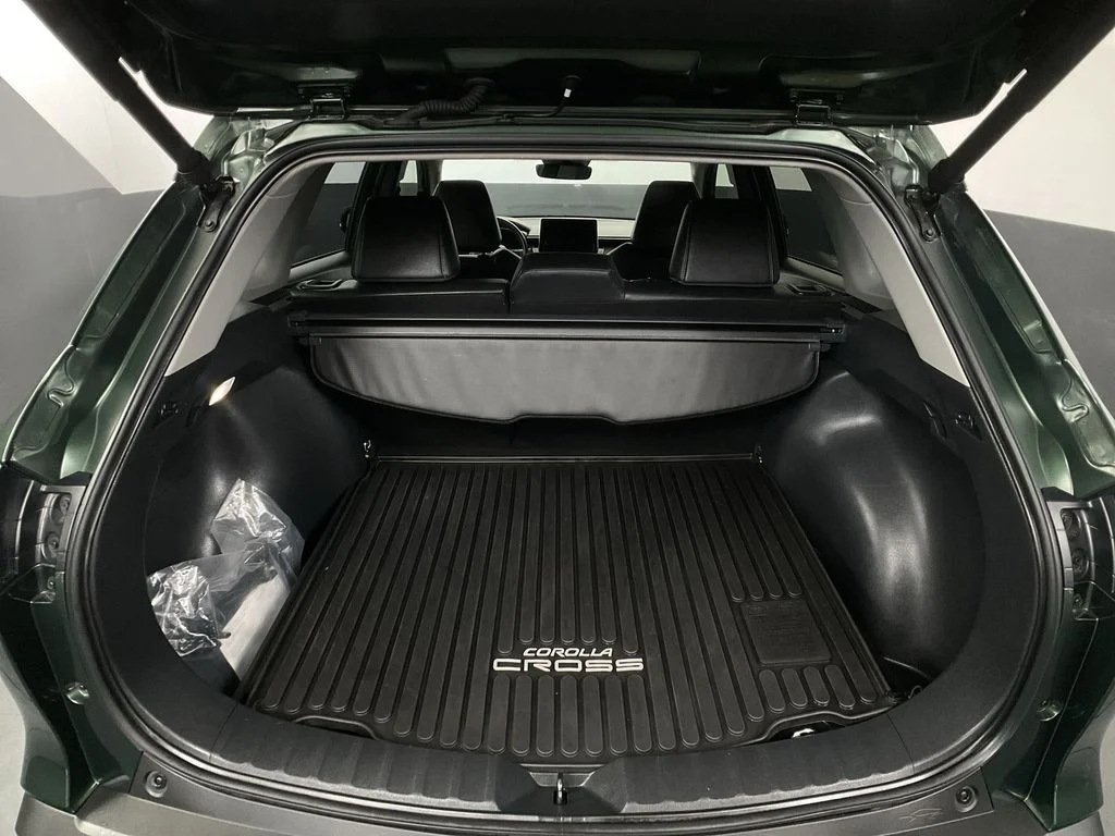 Used 2023 Cypress Toyota XLE image 30