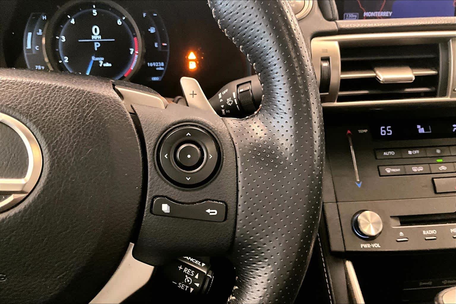 Used 2015 Obsidian Lexus  image 23