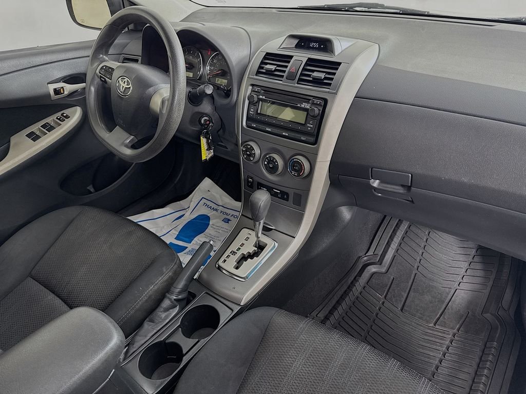 Used 2012 Classic Silver Metallic Toyota S image 32