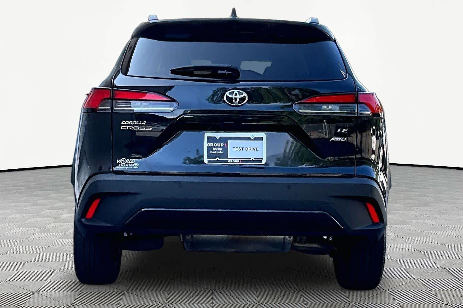 Used 2025 Jet Black Toyota XLE image 5